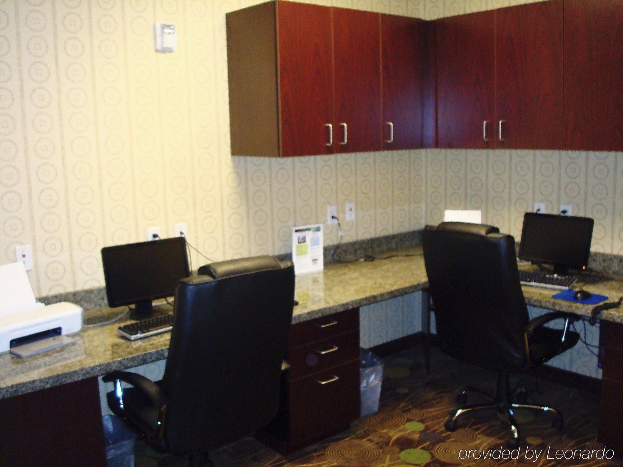 Holiday Inn Express & Suites Clovis Fresno Area By Ihg Einrichtungen foto