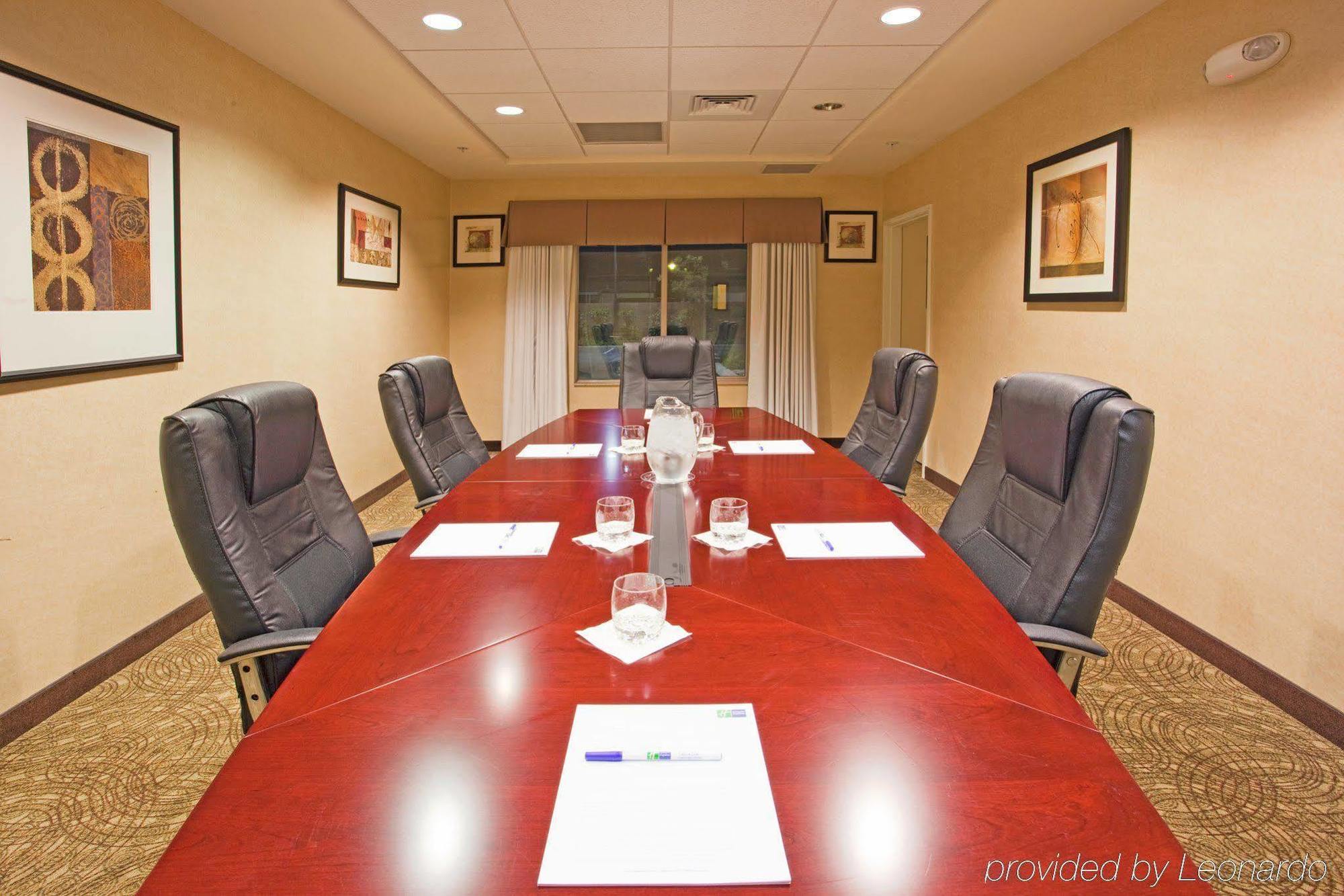 Holiday Inn Express & Suites Clovis Fresno Area By Ihg Einrichtungen foto