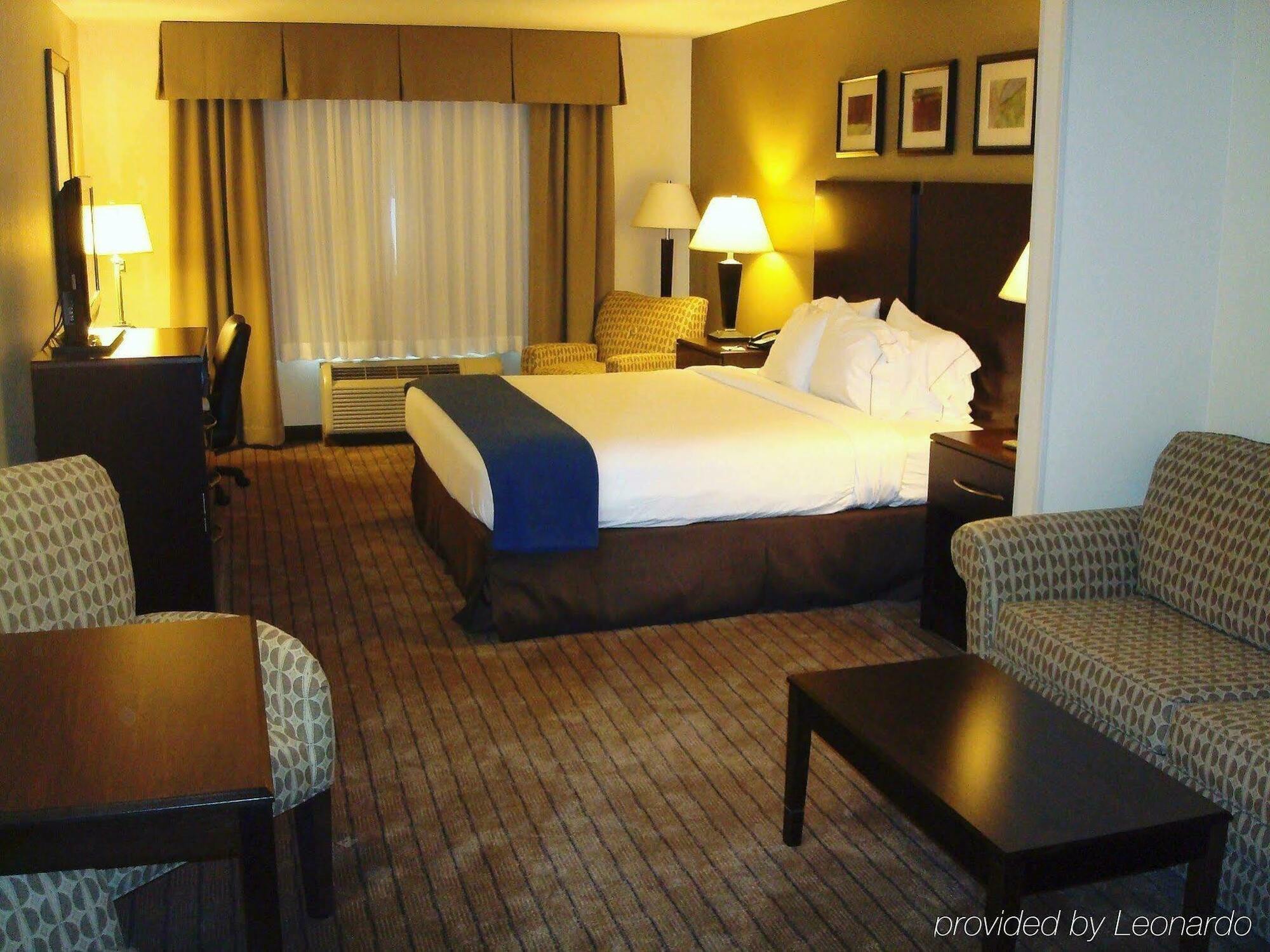 Holiday Inn Express & Suites Clovis Fresno Area By Ihg Zimmer foto